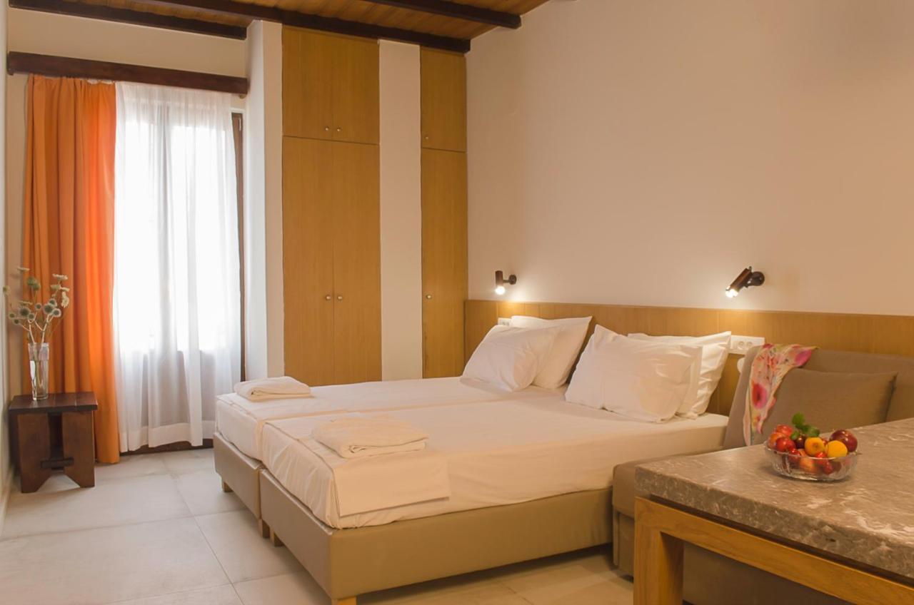 Kalypso Studios & Rooms باليوخورا المظهر الخارجي الصورة