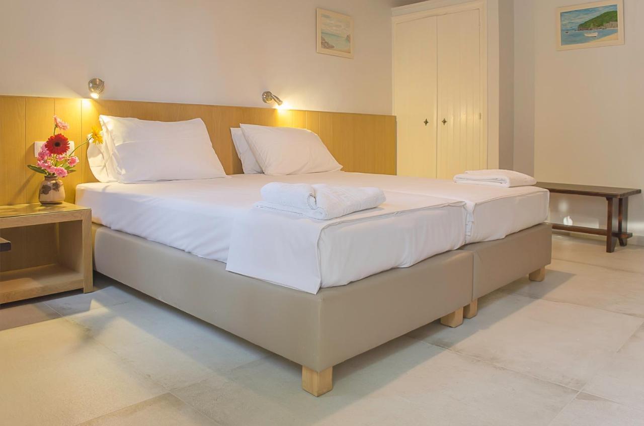 Kalypso Studios & Rooms باليوخورا المظهر الخارجي الصورة