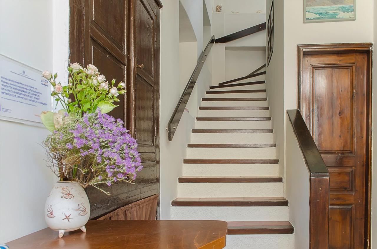 Kalypso Studios & Rooms باليوخورا المظهر الخارجي الصورة
